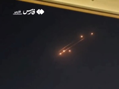 شلیک موشک‌های بالستیک از آسمان شیراز