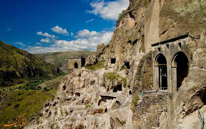شهرک سنگی واردزیا در گرجستان