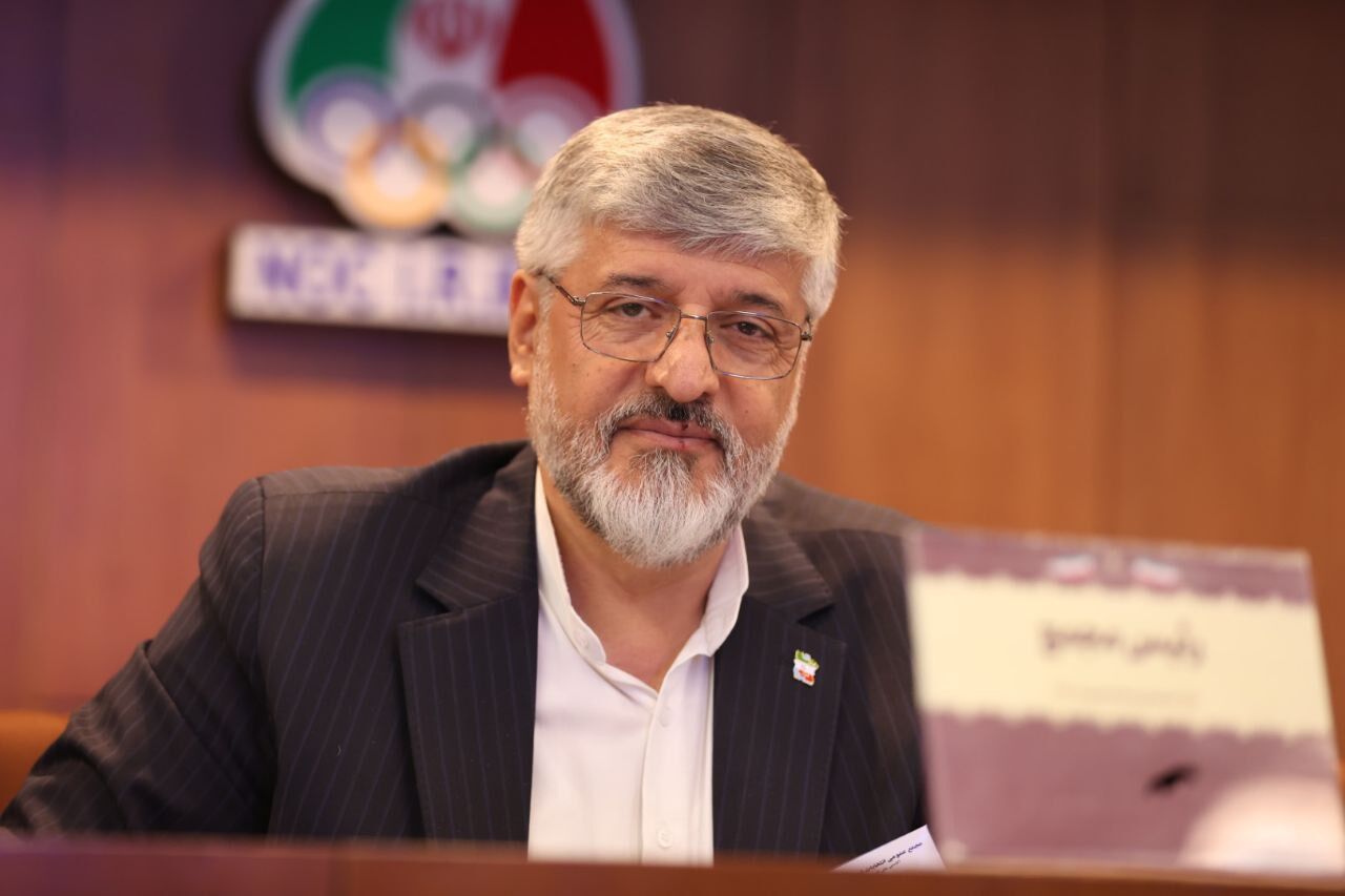 پولادگر: اسرائیل غده سرطانی است.