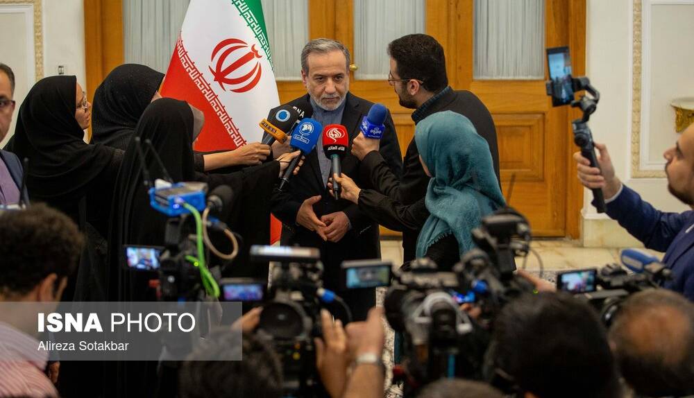 عکس/ دیدار رؤسای نمایندگی‌های خارجی و بین‌المللی مقیم تهران با وزیر خارجه