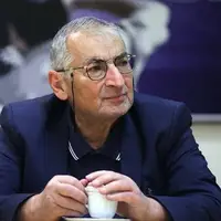 زیباکلام: نفس اینکه من به وضع کشور انتقاد دارم، نمی‌تواند باعث شود از متجاوز دفاع کنم