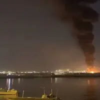 قاچاقچیان لنج حامل سوخت قاچاق را در آب‌های استان بوشهر آتش زدند