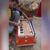 فرایند کامل و شگفت‌انگیز ساخت هارمونیوم در هند