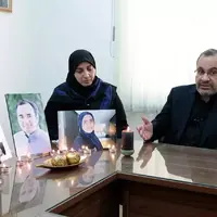 اسدی لاری که ۲ فرزندش را در حادثه ⁧هواپیمای اوکراینی⁩ از دست داد: پشت نیروهای دفاعی ایران خواهیم ایستاد