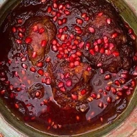 این غذای شمالی را با انار بپزید