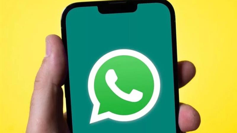بروزرسانی تازه واتساپ / نمایش تبلیغات حتی در صفحه استاتوس‌