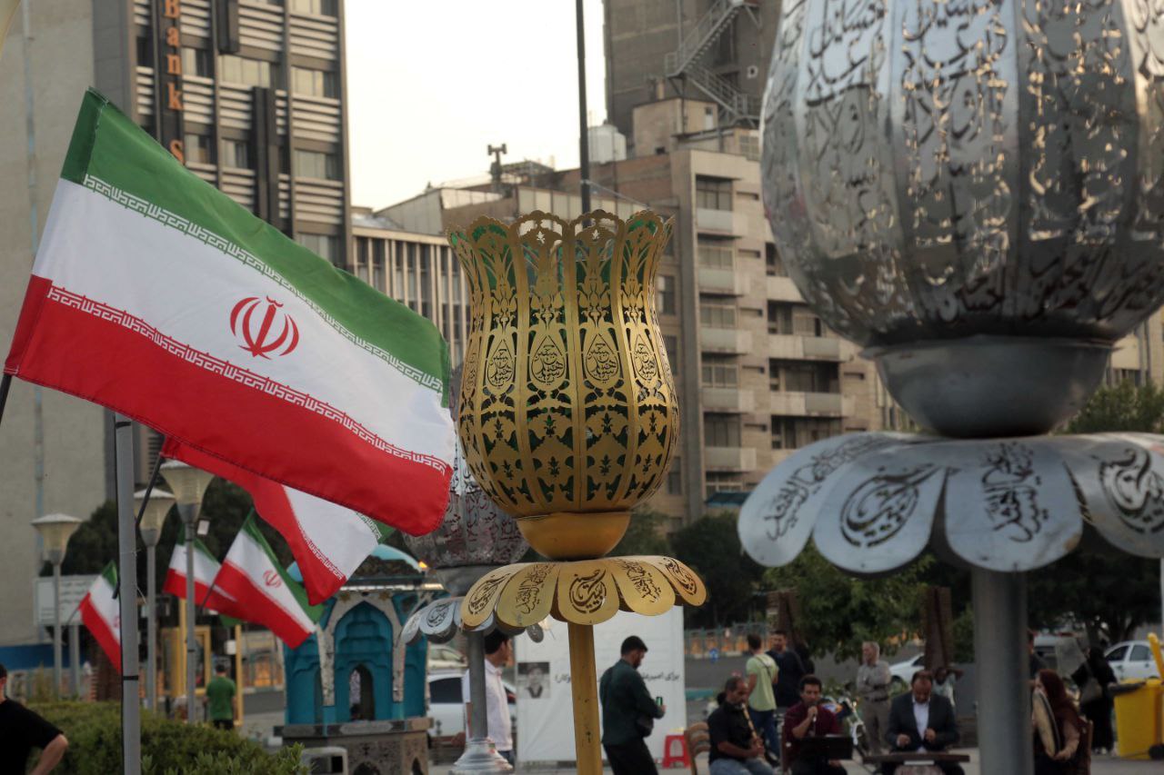 عکس/ بزرگداشت شهدای تهران در میدان هفت‌تیر