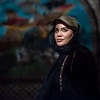 نرگس آبیار: برای وطن ایستاده‌ام