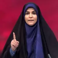 تجلیل امام‌جمعه اهواز از خبرنگار شبکه خبر