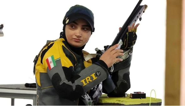 اعلام آمادگی قهرمان تیراندازی جهان برای حمایت از نیروهای مسلح