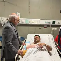 عیادت رئیس دفتر رئیس‌جمهور از مصدومان حمله رژیم صهیونى به صداوسیما