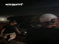 فلسطینی‌ها بوستر موشک های ایرانی به یادگاری بردند
