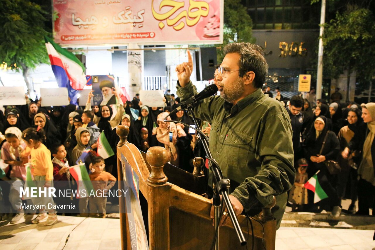اجتماع مردمی در حمایت از رهبری در بجنورد