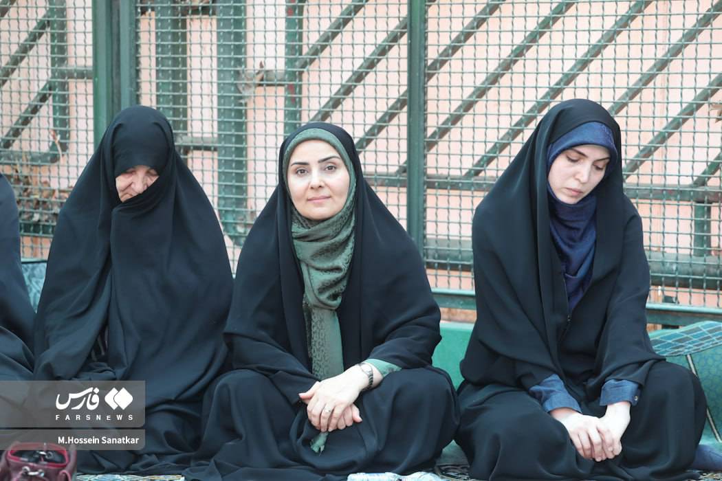 عکس/ حضور چهره ها در نمازجمعهٔ تهران