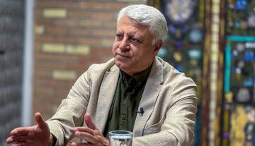 یک تحلیلگر: صدا و سیما از منتقدانی که سابقه زندان دارند هم استفاده کند