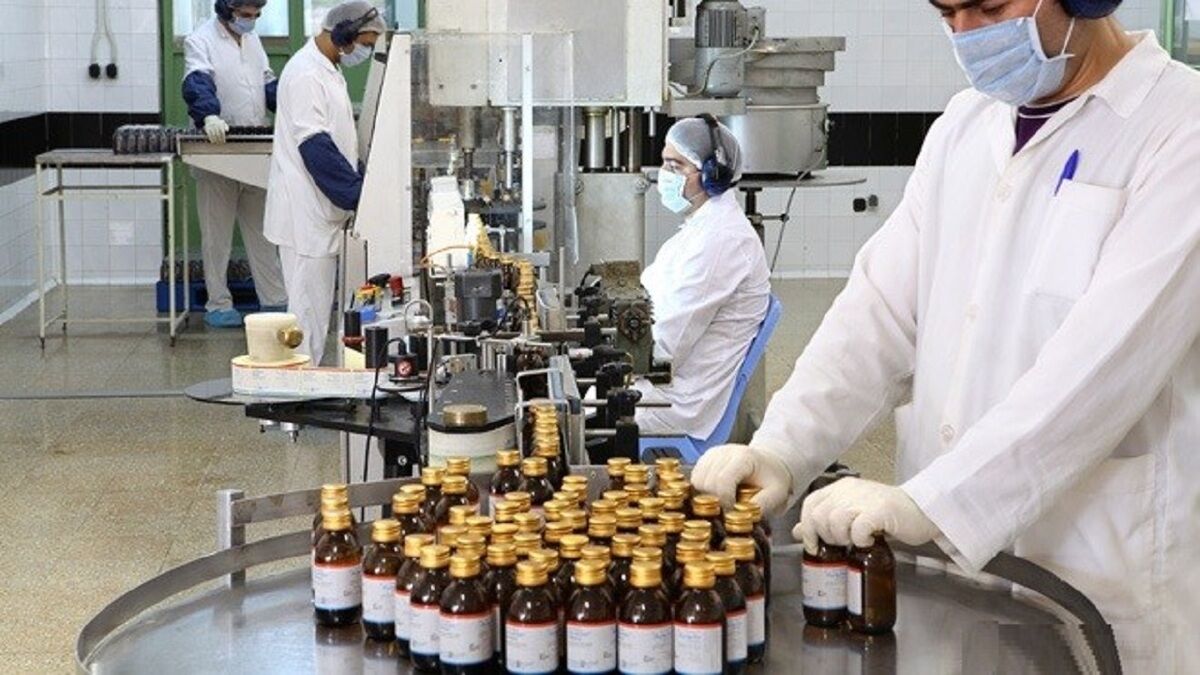 برنامه‌ریزی برای تولید ۸۲ قلم داروی حیاتی در شرایط جنگی کشور 