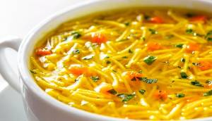طرز تهیه سوپ ورمیشل خوشمزه رستورانی فوری