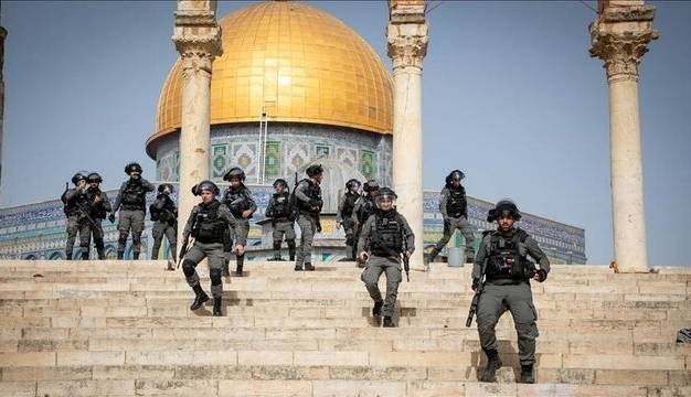 ممانعت پلیس رژیم صهیونیستی از ورود هزاران فلسطینی به مسجدالاقصی در روز جمعه