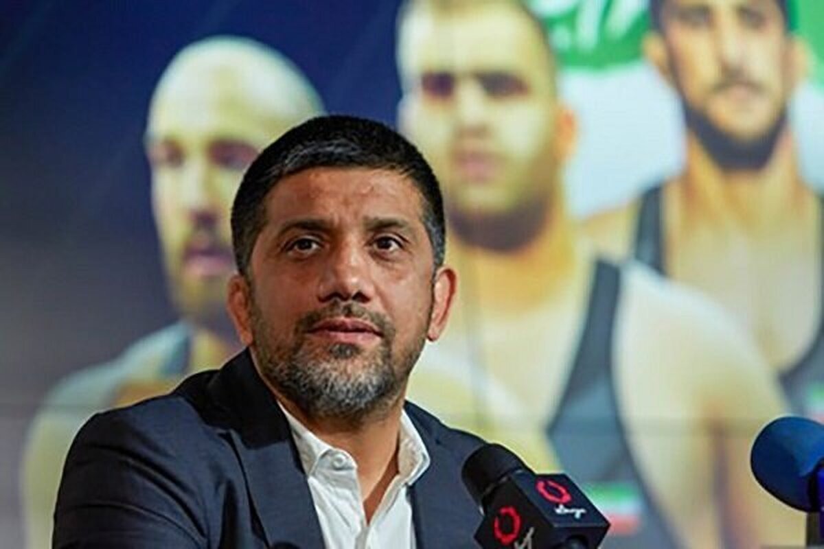 علیرضا دبیر: مانند کشتی پیروز کسی است که پا پس نکشد