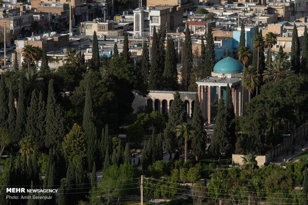 تا ابد دوستت خوام داشت