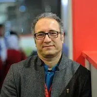 رضا میرکریمی: می‌خواهم تصمیم درست را بگیرم و کنار میهنم باشم