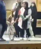 پیام کودک ایرانی از مترو تهران برای آمریکا