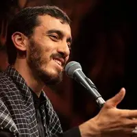 شعرخوانی حاج مهدی رسولی در مراسم وداع با شهدای حمله تروریستی اسرائیل به زنجانِ قهرمان 