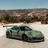 پورشه GT3 RS به رنگ زیتونی؛ جذابیت خیره‌کننده یک سوپراسپرت 