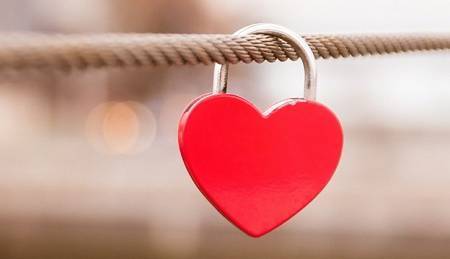 قلب کوچک؛ داستان کوتاهی از نادر ابراهیمی
