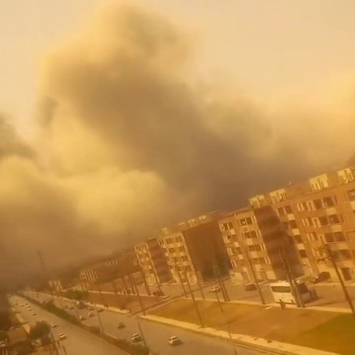 عکس/ تداوم جنایات رژیم کودک کش با بمباران مناطق مسکونی در اهواز