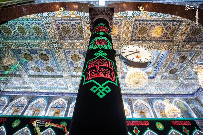 عکس/ سیاه‌پوش کردن حرم امام حسین(ع) به مناسبت ماه محرم