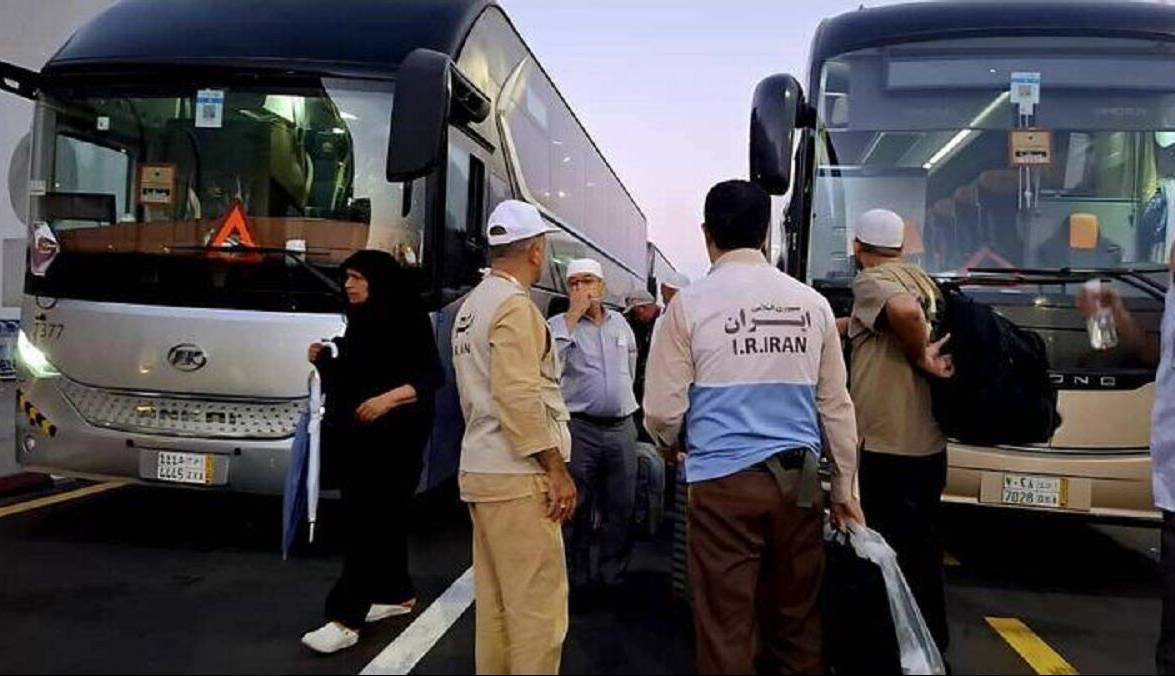 آغاز بازگشت زائران سرزمین وحی به استان فارس