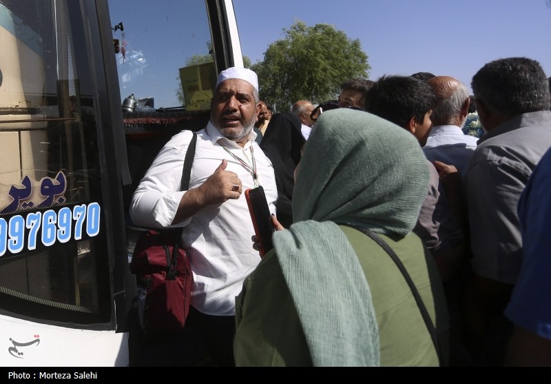 بازگشت زمینی حجاج به کشور در اصفهان