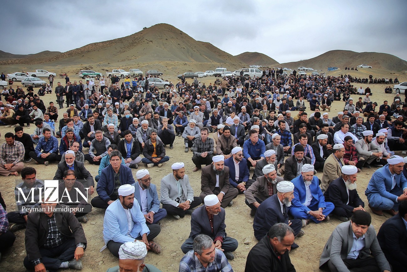 عکس/ تشییع پیکر شهید مدافع وطن «حامد ربانی»