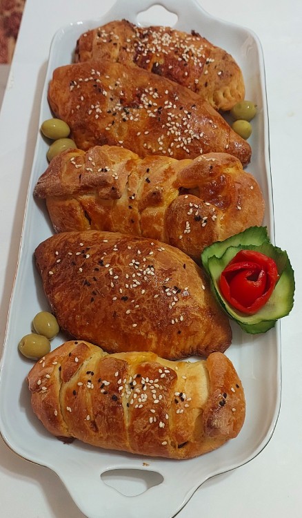 از شما/پیراشکی و اشترودل خوشمزه