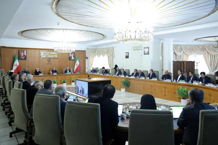 اظهارات رئیس جمهور درباره جنگ تحمیلی 12 روزه؛ باید قدر این مردم را بدانیم