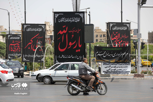 مشهد در آستانه ماه محرم، سیاه‌پوش شد