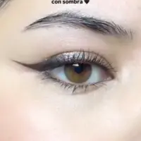 آرایش چشم با سایه شاین دار!