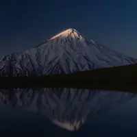 رقص نور خورشید بر قله‌ی دماوند