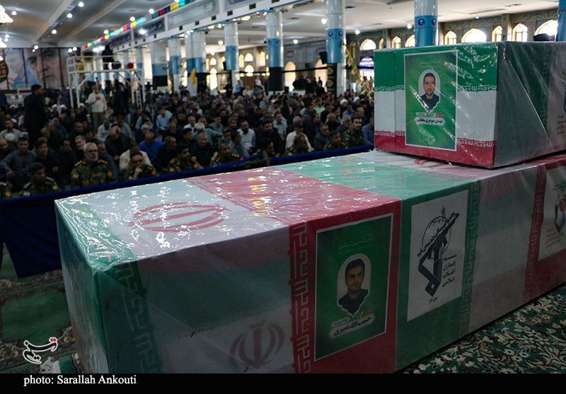عکس/ وداع با ۱۰ شهید حمله صهیونی‌ در کرمان‌