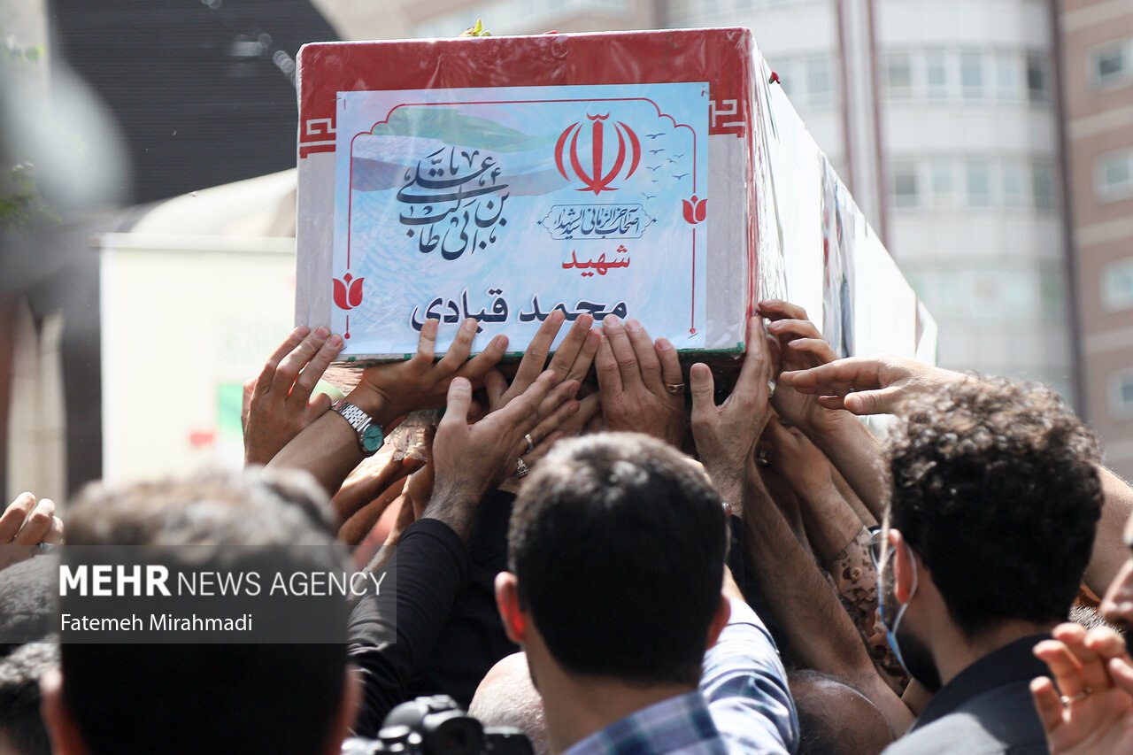 تشییع پیکر پاسدار شهید محمد قبادی