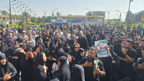 وداع با پیکرهای مطهر مدافعان وطن در همدان