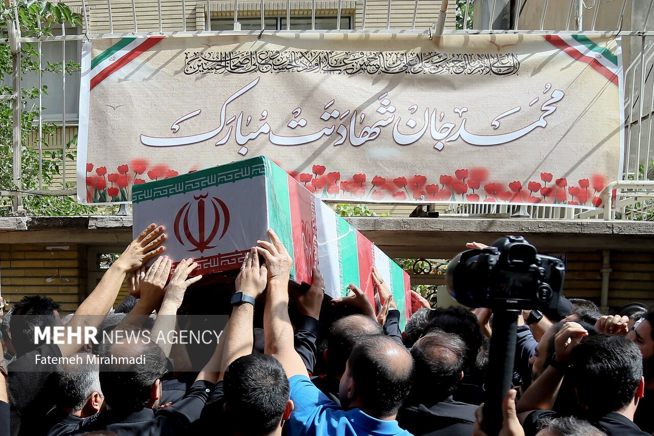 تشییع پیکر پاسدار شهید محمد قبادی