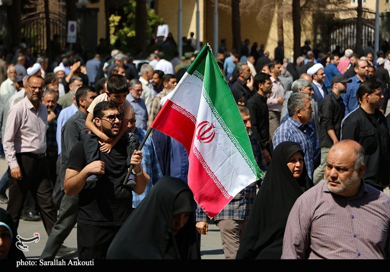 تشییع باشکوه شهدای پاسدار حمله صهیونیستی در کرمان