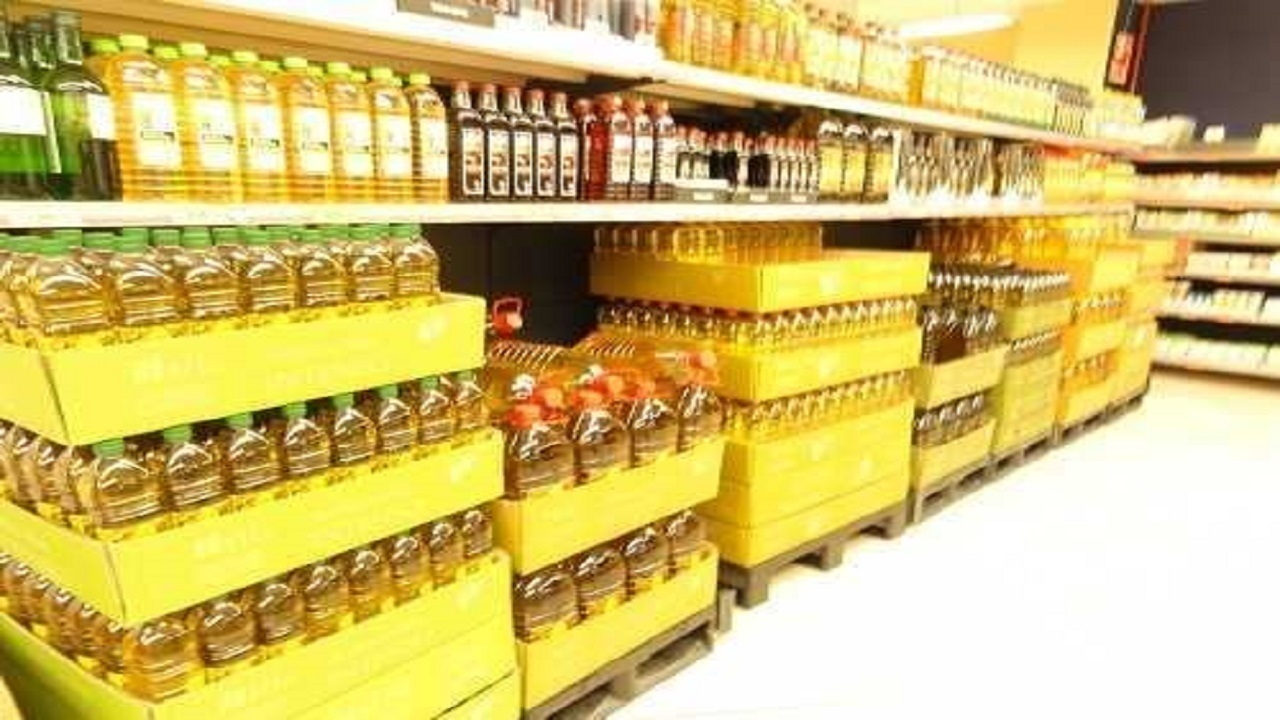 توزیع بیش از هزارو ۲۵۰ تن روغن خوراکی در بازار