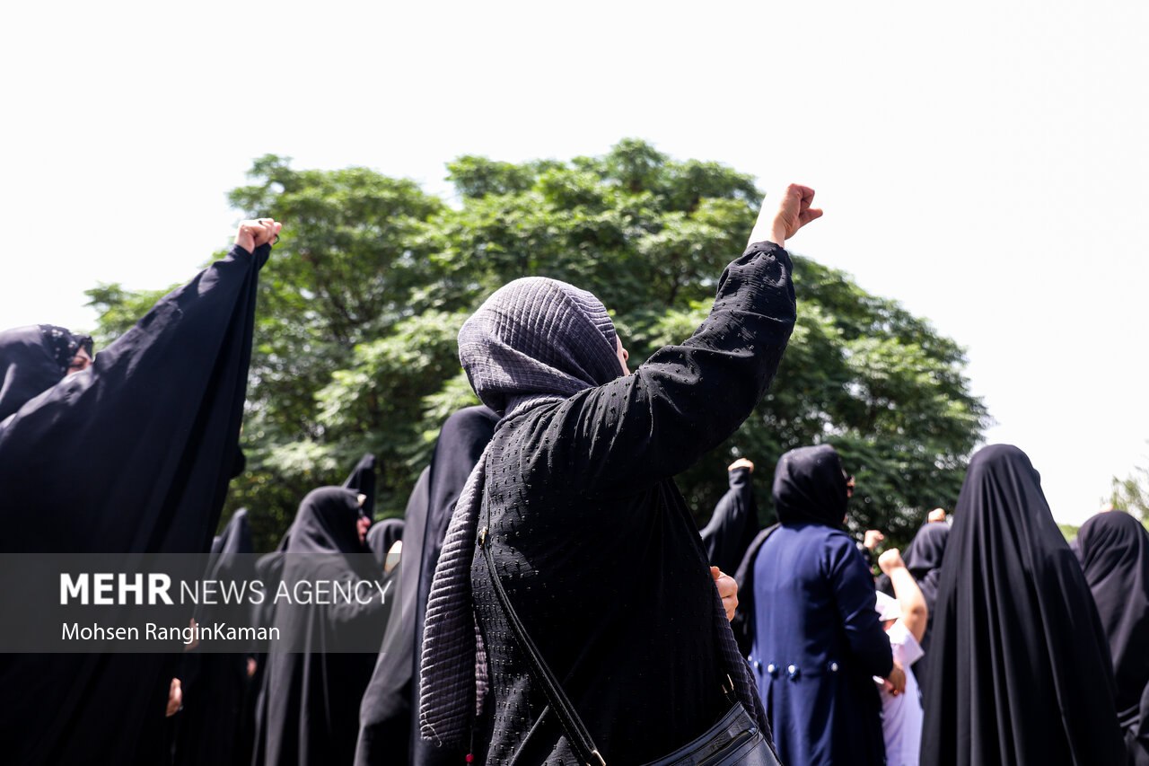 مراسم تشییع پیکر مطهر سرباز شهید ماهان ستاره