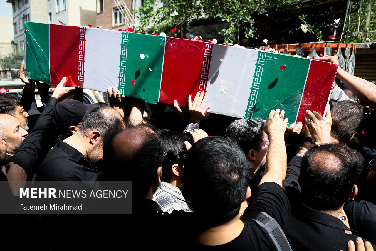 تشییع پیکر پاسدار شهید محمد قبادی