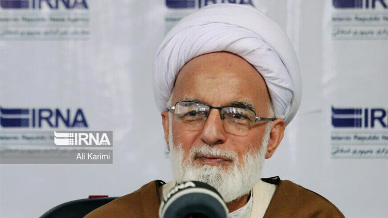 امامجمعه اراک شهادت ۳۰ شهید استان مرکزی در حملات رژیم صهیونیستی را تسلیت گفت