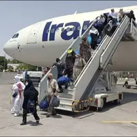 ازسرگیری پروازهای بازگشت حجاج به کشور با فرود نخستین هواپیما در مشهد