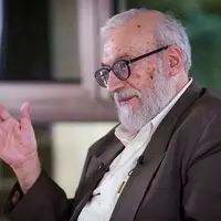 محمد جواد لاریجانی: کاسبی سیاسی ممنوع